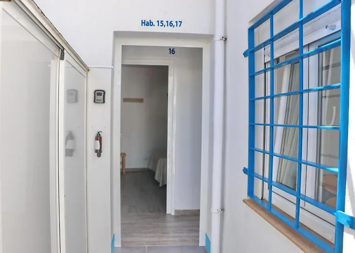 Complejo La Chanca, Hab 15 كونيل ذي لا فرونتيرا